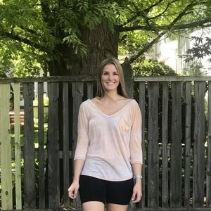 Meet your Posher, Whitney